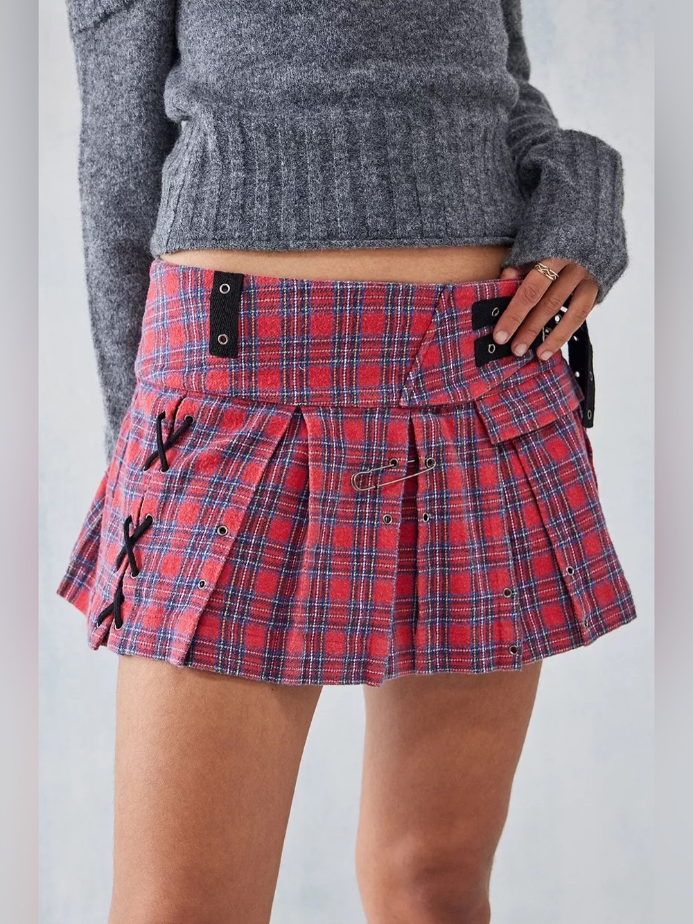 NWT UO BDG Washed Tartan Plaid Mini Buckle Kilt Skirt w Chains & Eyelets Small